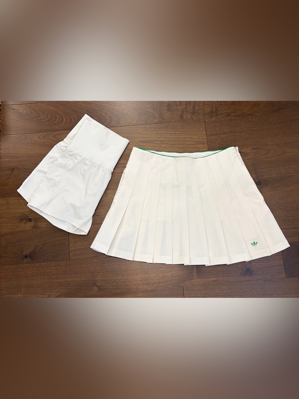 White Pleated tennis/golf Women’s Skirt